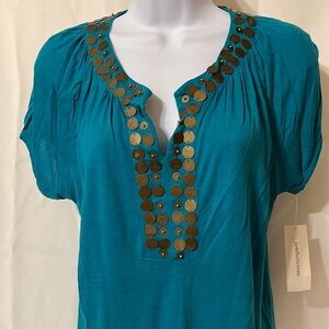 New John Paul Richard Woman’s Size Medium Teal Short Sleeve Top Bronze Accents